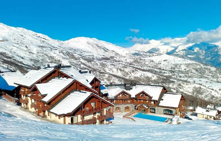 Ga in de voorjaarsvakantie lekker skiën vanuit Résidence Les Alpages du Corbier. © Summit Travel