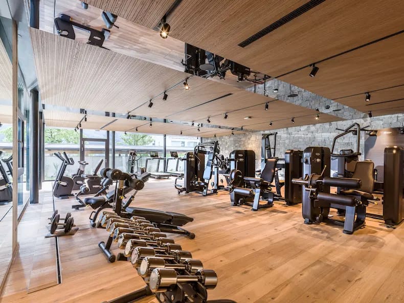 Als rechtgeaard sporthotel beschikt Sport- und Wellnesshotel Held uiteraard over uitgebreide indoor fitness-faciliteiten © Hotel Held.